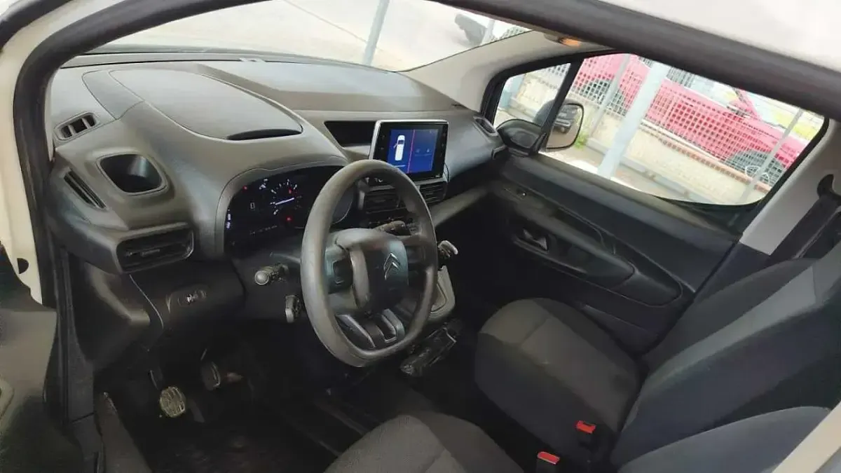 Usata Citroën Berlingo 131 CV (96 kW) 2021 Bianco Monovolume