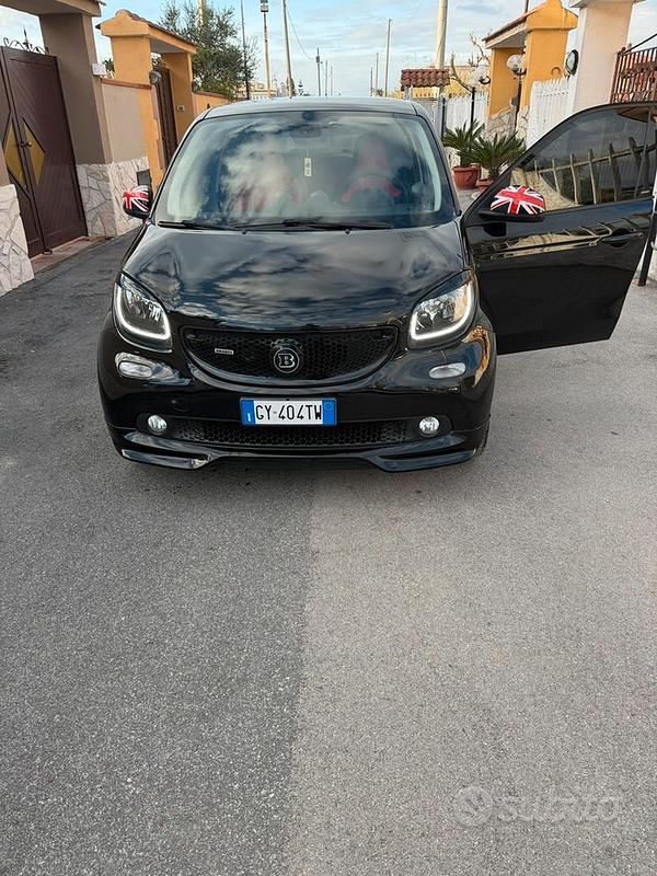 Usata Smart ForFour Brabus 2017 Nero Utilitaria