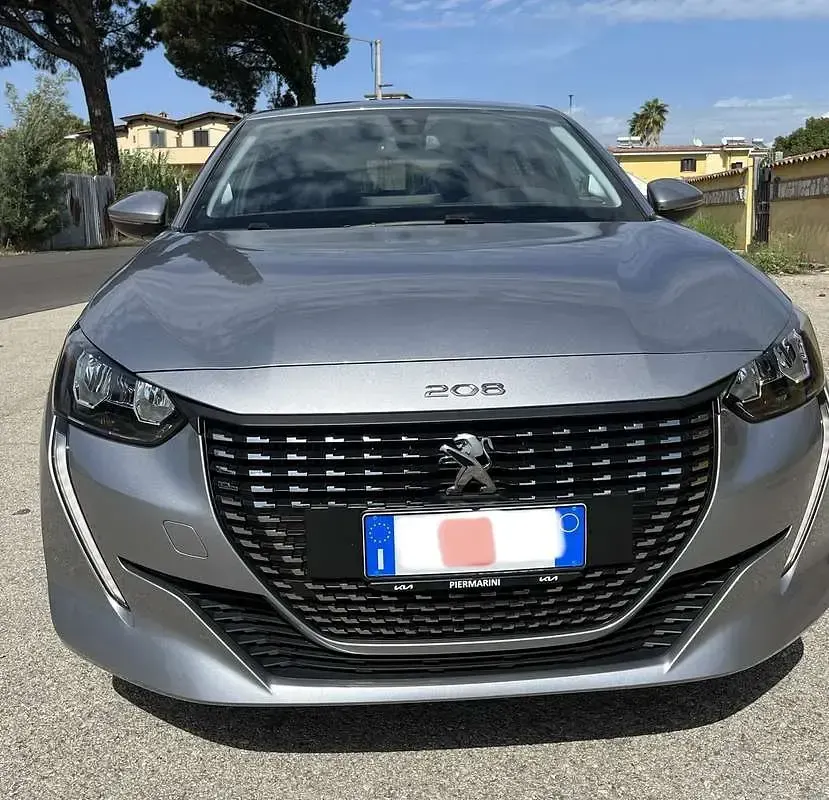 Usata Peugeot 208 Allure 101 CV (74 kW) 2020 Utilitaria
