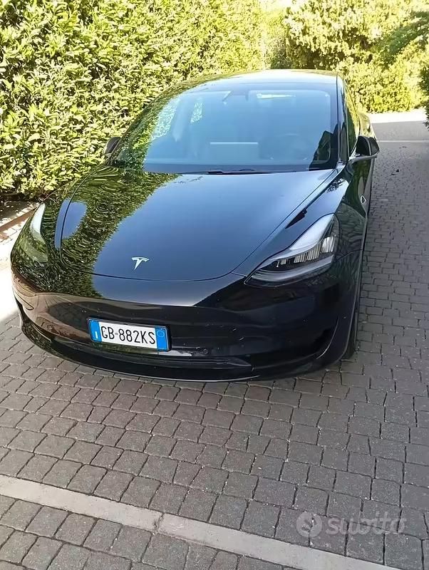 Usata Tesla Model 3 239 kW (325 CV) 2020 Nero Berlina