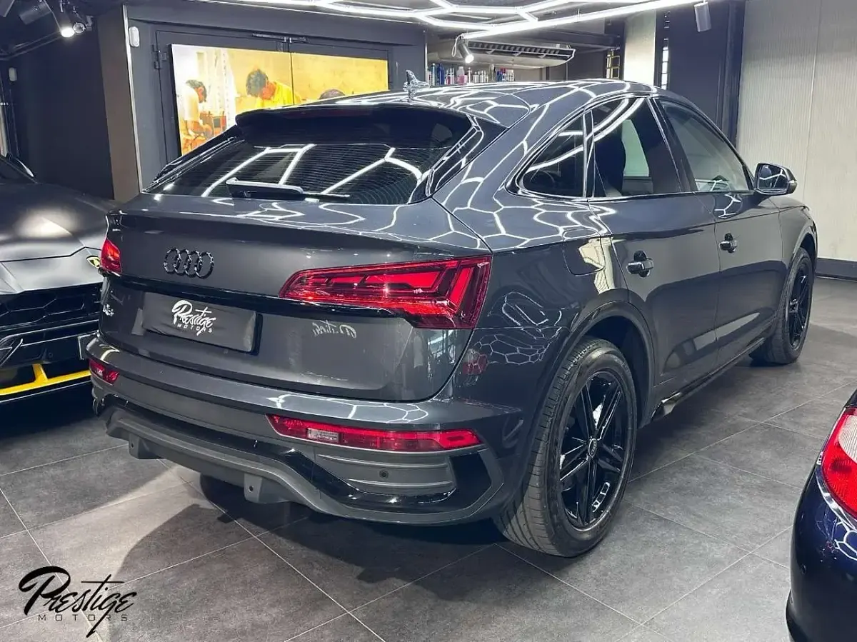 Usata Audi Q5 Sportback Ambiente 163 CV (119 kW) 2023 Grigio SUV