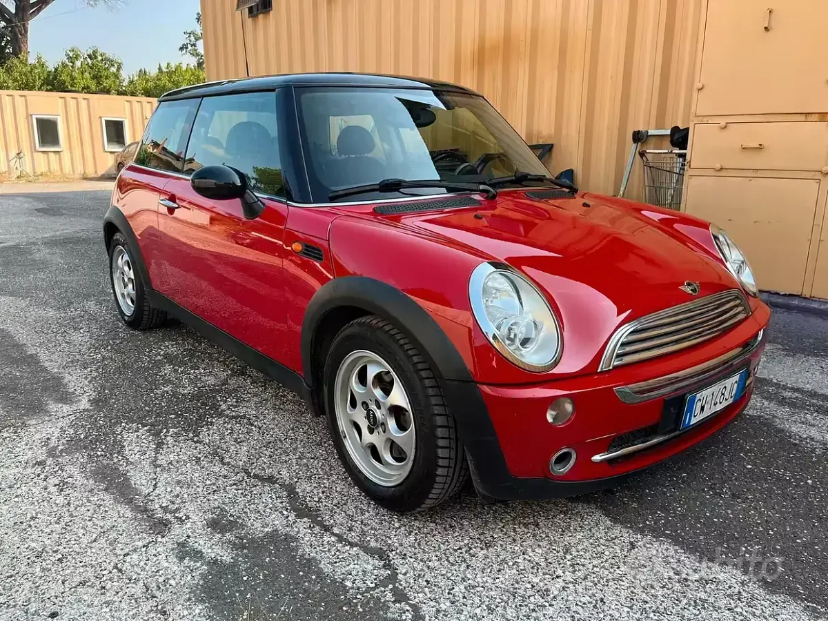 Usata Mini Cooper 116 CV (85 kW) 2005 Utilitaria