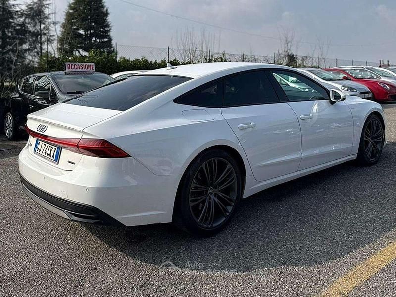 Usata Audi A7 Ambiente 245 CV (180 kW) 2022 Bianco Berlina