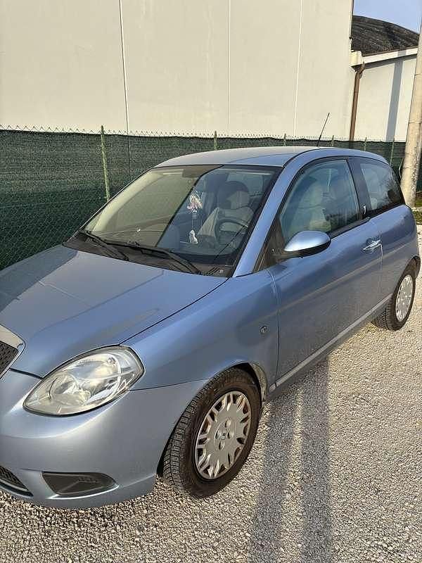 Usata Lancia Ypsilon 77 CV (56 kW) 2007 Utilitaria