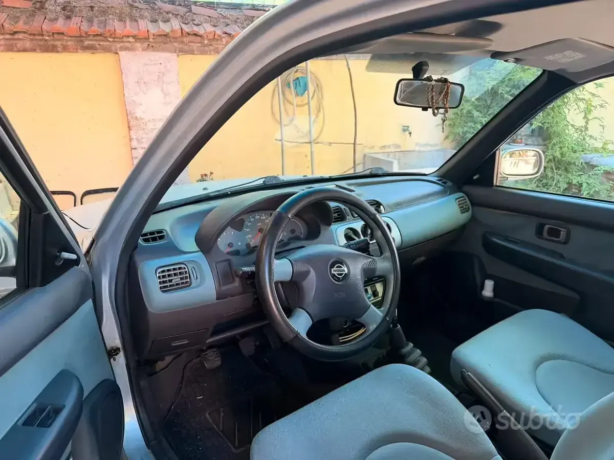 Usata Nissan Micra 60 CV (44 kW) 2002 Grigio Utilitaria
