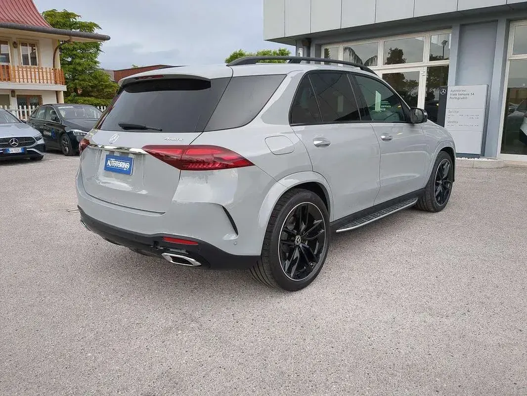 Usata Mercedes GLE450 AMG 367 CV (269 kW) 2025 Grigio SUV