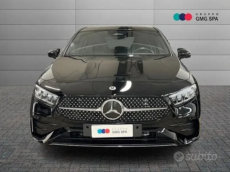 Usata Mercedes A180 Advanced Plus 116 CV (85 kW) 2023 Nero Utilitaria