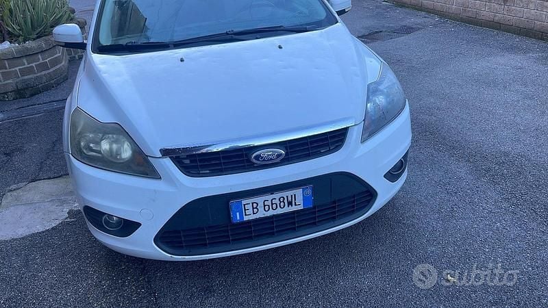 Usata Ford Focus 109 CV (80 kW) 2010 Station wagon