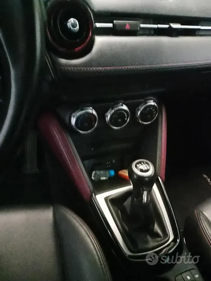 Usata Mazda CX-3 105 CV (77 kW) 2017 Nero SUV