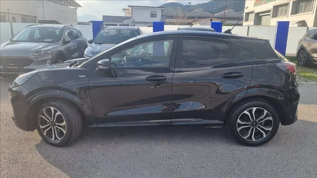 Begagnad Ford Puma ST-Line 125 HK (91 kW) 2022 Svart SUV