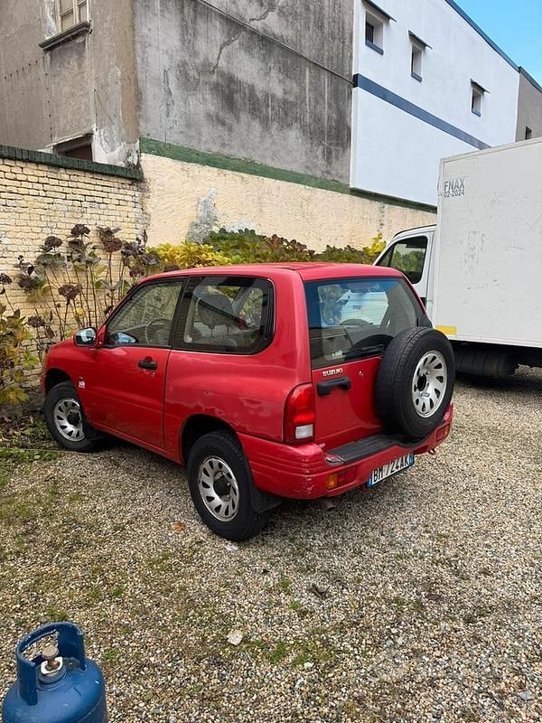 Usata Suzuki Grand Vitara 2001 Rosso SUV