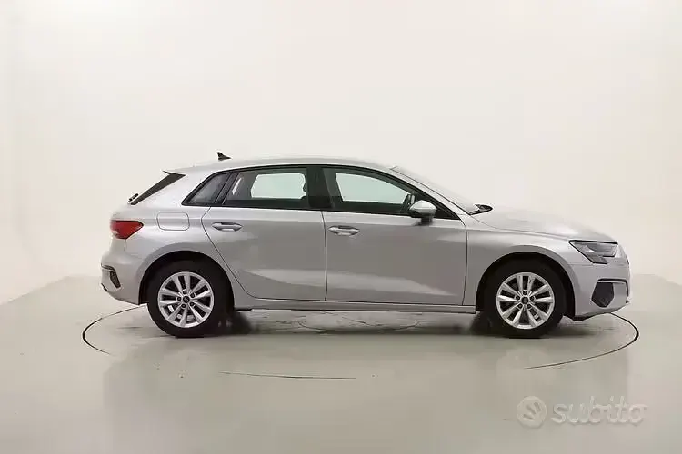Usata Audi A3 Business 116 CV (85 kW) 2023 Grigio Berlina