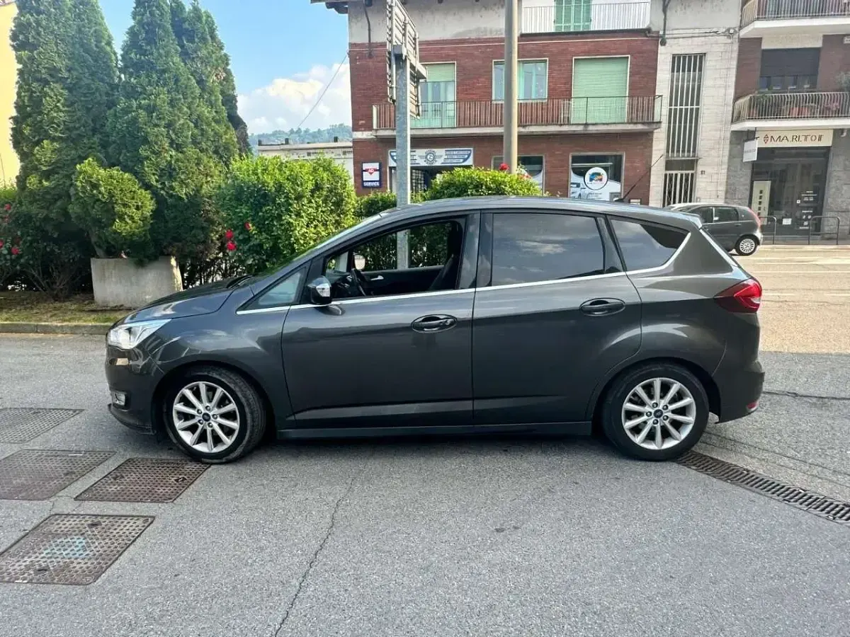 Usata Ford C-MAX Titanium X 120 CV (88 kW) 2017 Grigio Monovolume