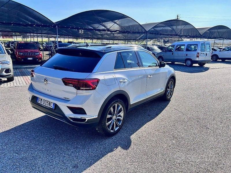 Usata VW T-Roc Advance 150 CV (110 kW) 2018 Bianco SUV