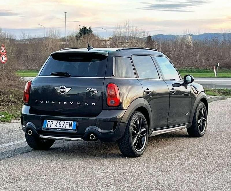 Usata Mini Cooper SD Countryman 143 CV (105 kW) 2015 Grigio SUV