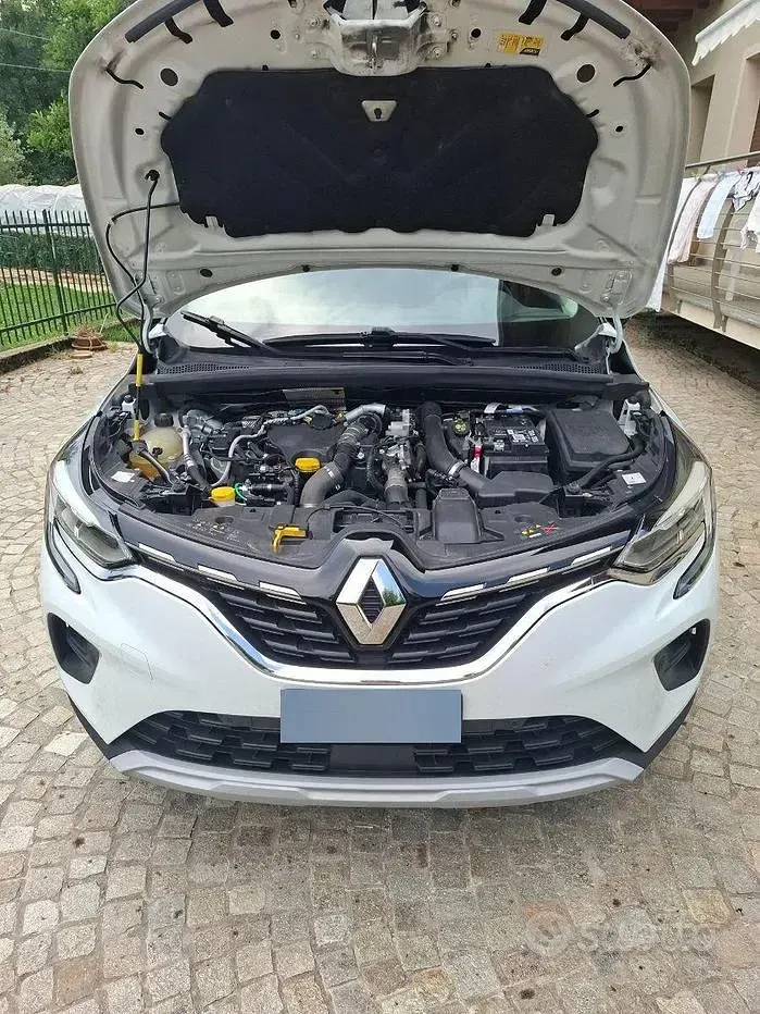 Usata Renault Captur 116 CV (85 kW) 2020 Bianco SUV