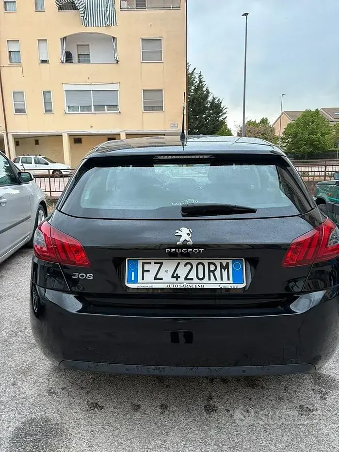 Usata Peugeot 308 Allure 131 CV (96 kW) 2019 Nero Berlina