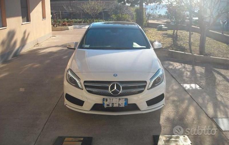 Usata Mercedes A180 Premium 109 CV (80 kW) 2015 Bianco Berlina