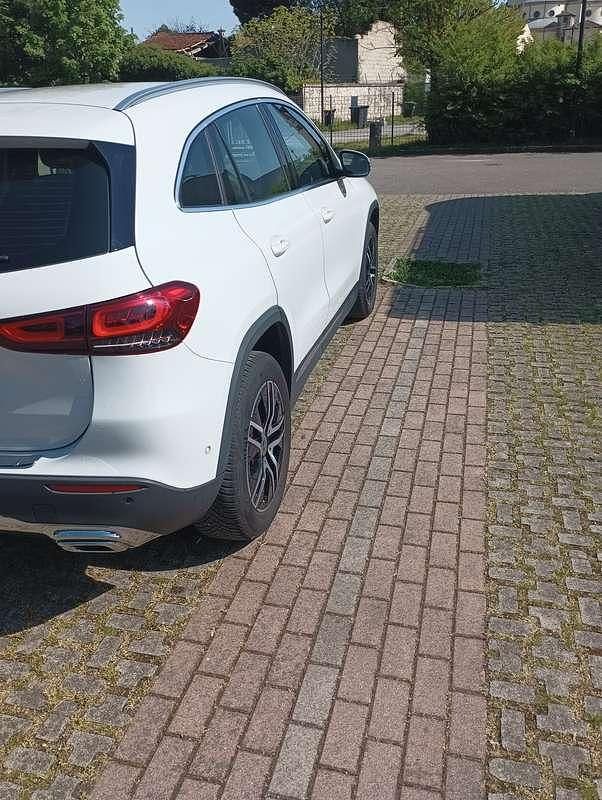 Usata Mercedes GLA200 Executive 150 CV (110 kW) 2021 Bianco SUV