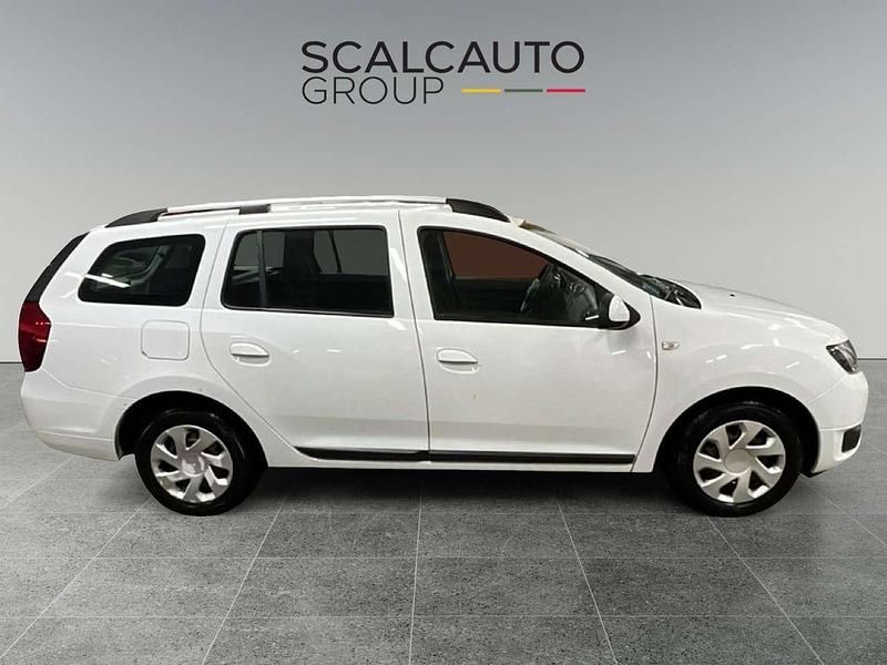 Usata Dacia Logan Lauréate 75 CV (55 kW) 2014 Bianco Station wagon