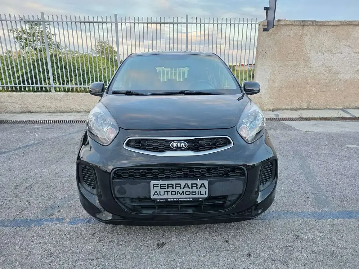 Usata Kia Picanto Active 67 CV (49 kW) 2017 Nero Utilitaria