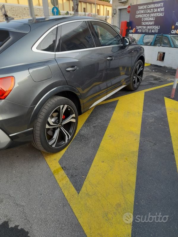 Usata Audi Q3 Sportback 150 CV (110 kW) 2024 Grigio SUV