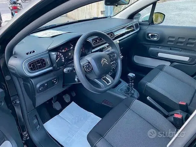 Usata Citroën C3 102 CV (75 kW) 2023 Nero Utilitaria