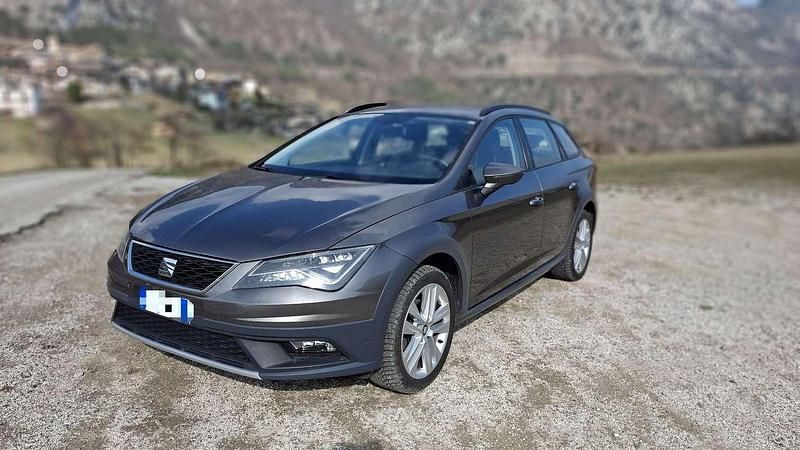 Usata Seat Leon X-Perience 116 CV (85 kW) 2017 Grigio Station wagon