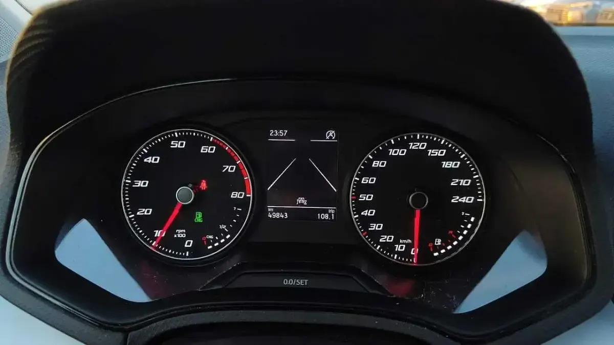 Usata Seat Arona 90 CV (66 kW) 2022 Rosso SUV