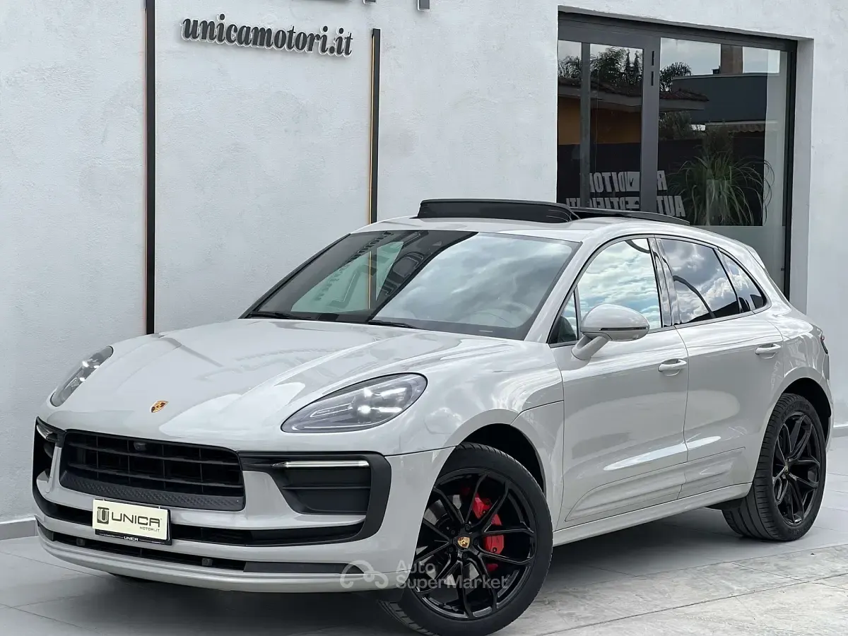 Usata Porsche Macan 265 CV (194 kW) 2022 Grigio gesso SUV