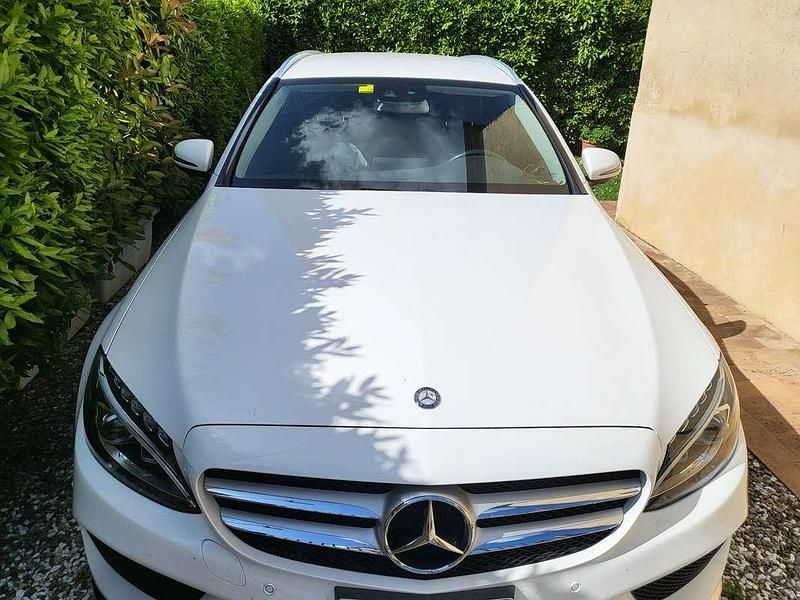 Usata 2016 Mercedes C200 Premium Station wagon | 13.450 € (Buon prezzo) - Immagine 1/4