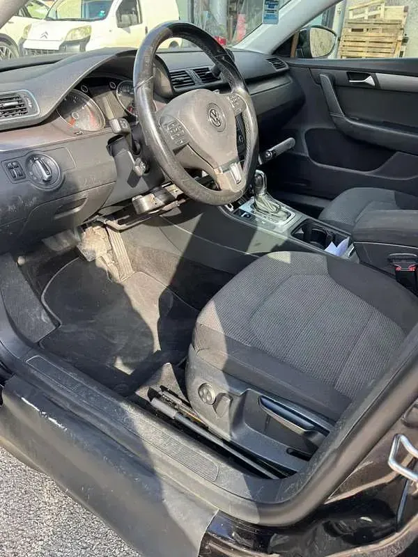 Usata VW Passat Comfortline 150 CV (110 kW) 2013 Nero Station wagon