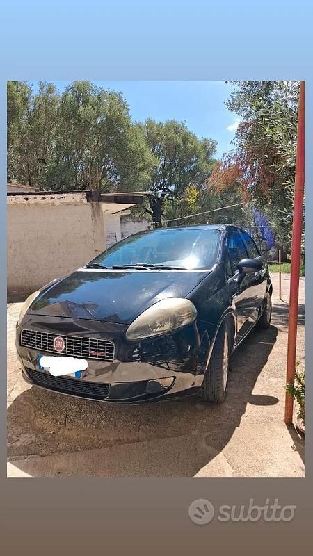 Usata Fiat Grande Punto 75 CV (55 kW) 2008 Nero Utilitaria