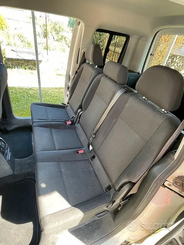 Usata VW Caddy Trendline 110 CV (80 kW) 2015 Bianco Monovolume