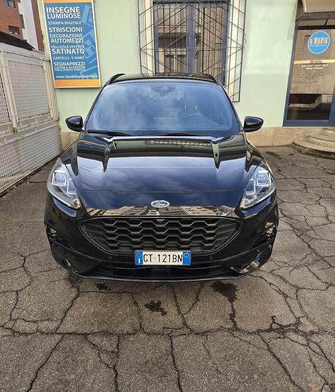 Usata Ford Kuga ST-Line X 152 CV (111 kW) 2024 SUV