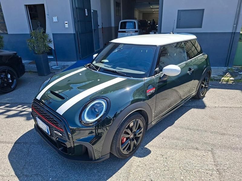 Usata Mini John Cooper Works 231 CV (169 kW) 2023 Verde Utilitaria
