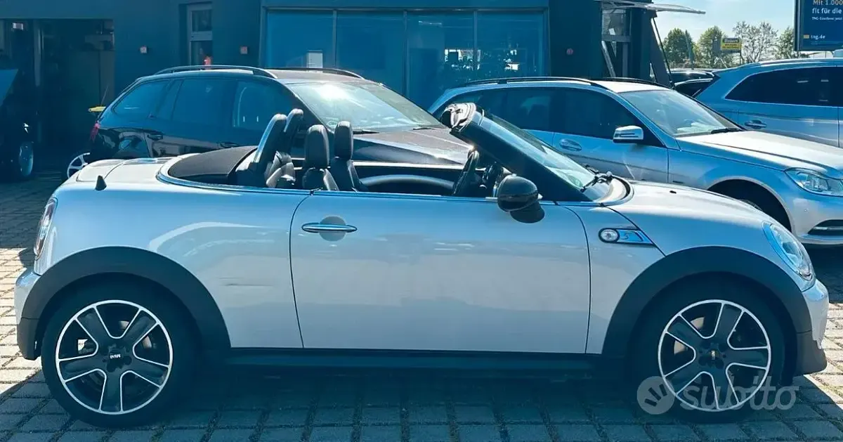 Usata Mini Cooper S Roadster 184 CV (135 kW) 2012 Grigio Cabrio