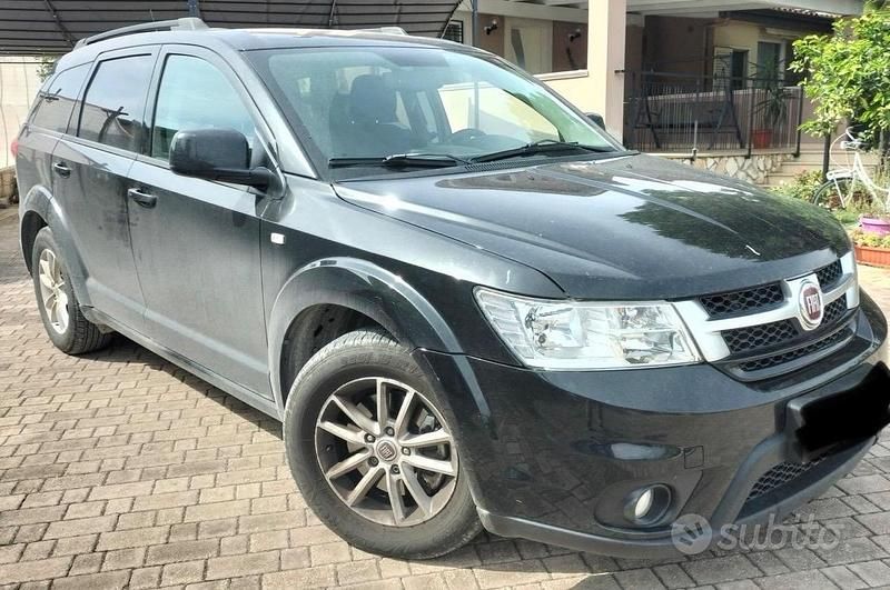 Usata Fiat Freemont 140 CV (102 kW) 2013 Nero SUV