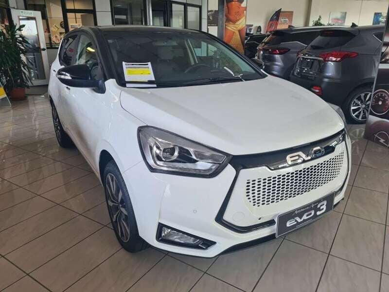 Usata EVO Evo 3 83 kW (113 CV) 2023 Bianco SUV