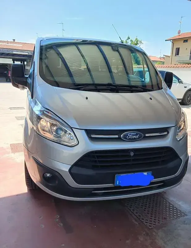 Usata Ford Transit Custom 131 CV (96 kW) 2017 Argento Furgone