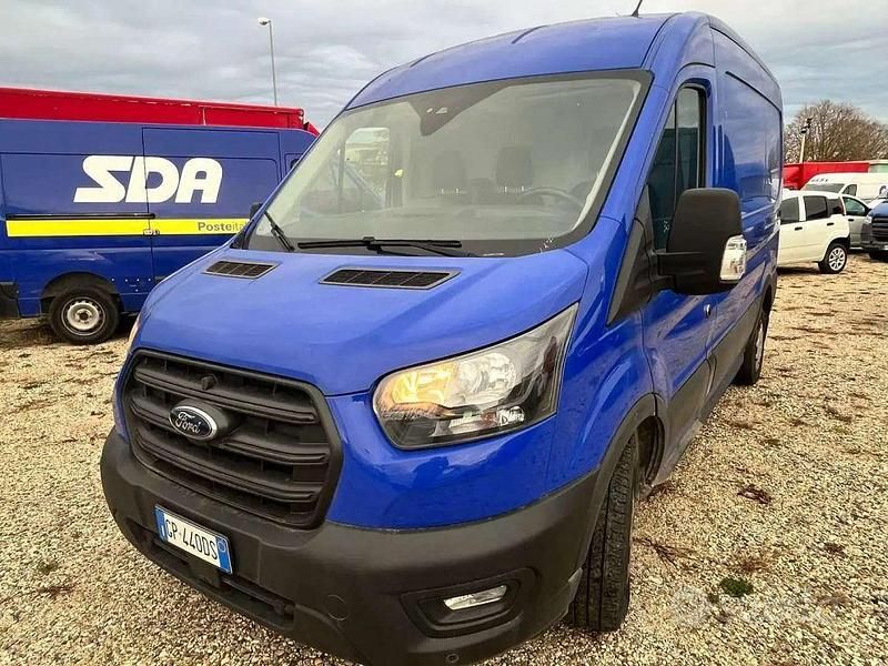 Usata Ford Transit Trend 131 CV (96 kW) 2023 Blu/azzurro Furgone