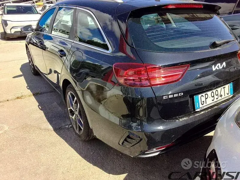 Usata Kia Ceed Sportswagon 136 CV (100 kW) 2023 Nero Station wagon