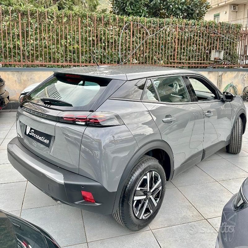 Nuova Peugeot 2008 Style 101 CV (74 kW) 2025 Vari colori SUV