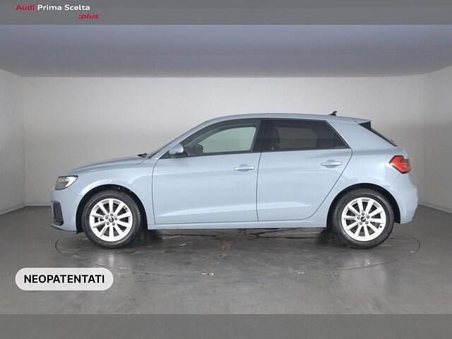Usata Audi A1 Sportback Business 95 CV (69 kW) 2025 Grigio freccia perla Utilitaria