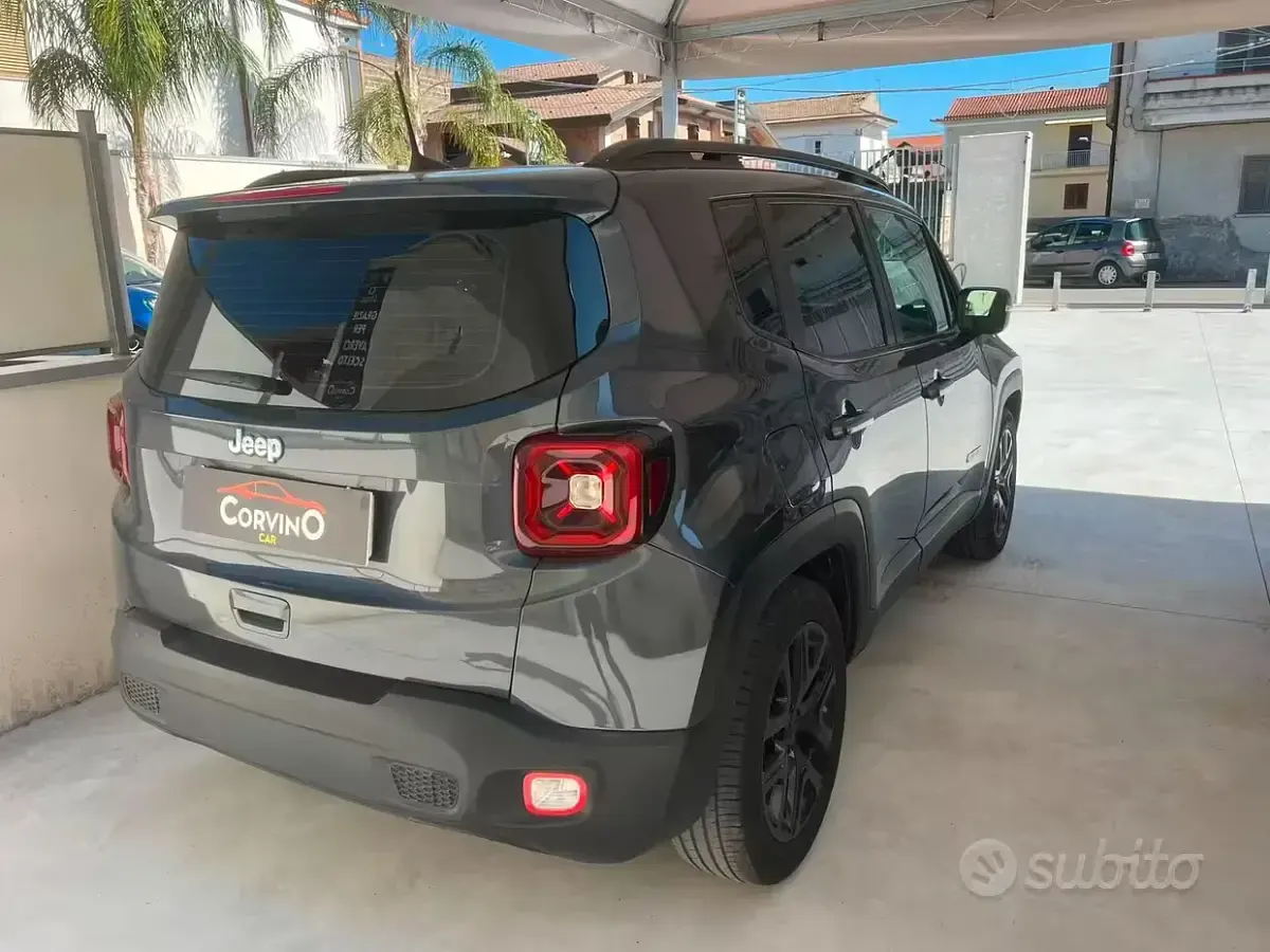 Usata Jeep Renegade Longitude 130 CV (95 kW) 2023 Grigio SUV