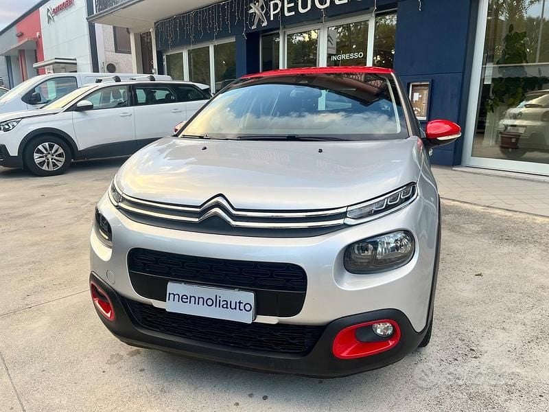 Grigio Usata 2018 Citroën C3 PureTech Due volumi | 10.400 € (Buon prezzo) - Immagine 1/4