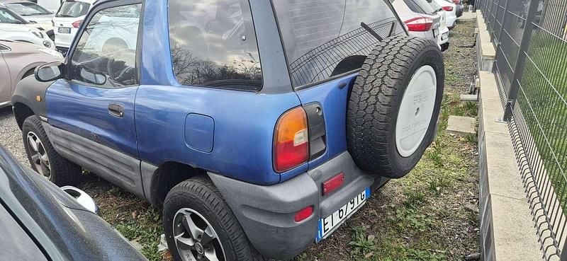 Usata Toyota RAV4 128 CV (94 kW) 1999 Other SUV