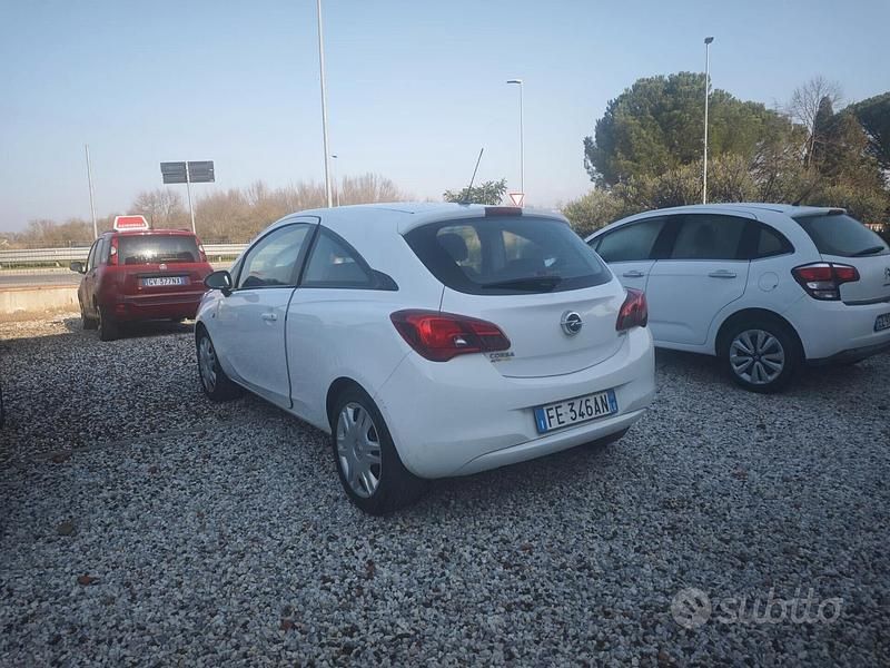 Usata Opel Corsa 75 CV (55 kW) 2016 Bianco Utilitaria