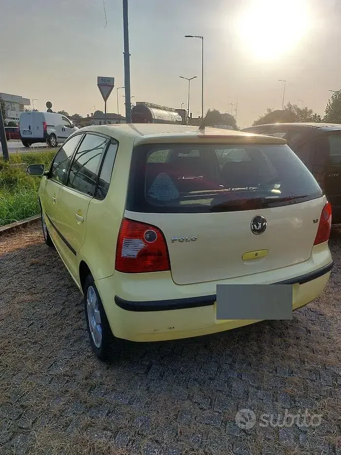 Usata VW Polo 75 CV (55 kW) 2002 Giallo Utilitaria