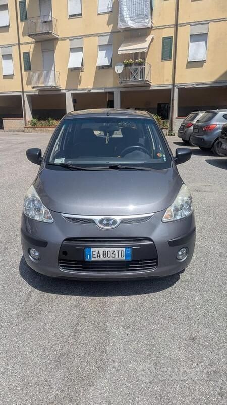 Usata Hyundai i10 66 CV (48 kW) 2010 Grigio Utilitaria